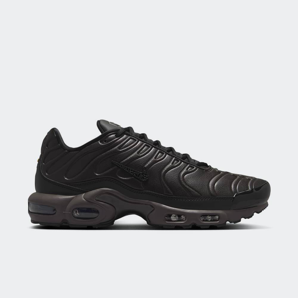 Air max plus rose gold and black cheap